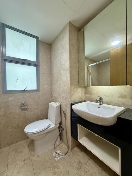 Lakeholmz, 90 Corporation Road, Boon Lay / Jurong / Tuas, Room Rental, 200 sqft, Condominium For Rent, by Tianhao Chua, 500298272 - Bathroom - PropertyGuru.com.sg
