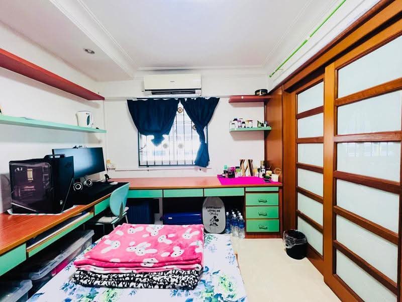 153 Yishun Street 11, 153 Yishun Street 11, Sembawang / Yishun, 4 Bedrooms, 1,442 sqft, HDB Flat For Rent, by Janet Wong, 500298279 - Study - PropertyGuru.com.sg