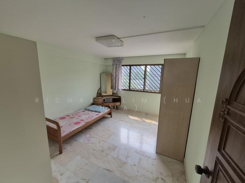 651 Yishun Avenue 4, 651 Yishun Avenue 4, Sembawang / Yishun, 3 Bedrooms, 1,302 sqft, HDB Flat For Sale, by Richard Lim (Hua Hua), 500298290 - Bedroom - PropertyGuru.com.sg