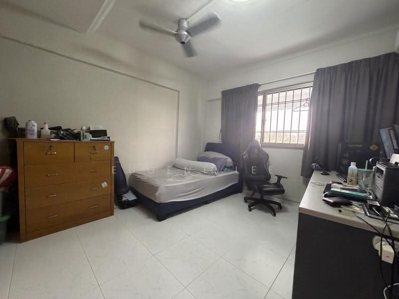 336 Jurong East Avenue 1, 336 Jurong East Avenue 1, Boon Lay / Jurong / Tuas, 4 Bedrooms, 1,679 sqft, HDB Flat For Sale, by Eugene Lee, 500298296 - Bedroom - PropertyGuru.com.sg