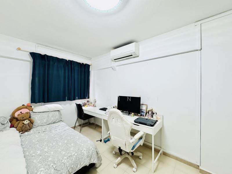266 Tampines Street 21, 266 Tampines Street 21, Pasir Ris / Tampines, 3 Bedrooms, 1,173 sqft, HDB Flat For Sale, by Lam Min Yi, 500298313 - Bedroom - PropertyGuru.com.sg