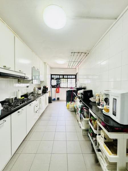 266 Tampines Street 21, 266 Tampines Street 21, Pasir Ris / Tampines, 3 Bedrooms, 1,173 sqft, HDB Flat For Sale, by Lam Min Yi, 500298313 - Kitchen - PropertyGuru.com.sg