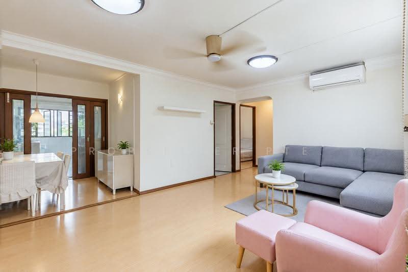 693 Hougang Street 61, 693 Hougang Street 61, Hougang / Punggol / Sengkang, 3 Bedrooms, 958 sqft, HDB Flat For Sale, by PROPSELLER PTE. LTD., 500298322 - Living Room - PropertyGuru.com.sg