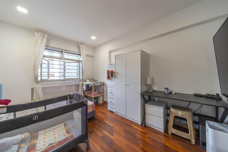 160B Punggol Central, 160B Punggol Central, Hougang / Punggol / Sengkang, 3 Bedrooms, 1,012 sqft, HDB Flat For Sale, by Regine Yow, 500298333 - Bedroom - PropertyGuru.com.sg