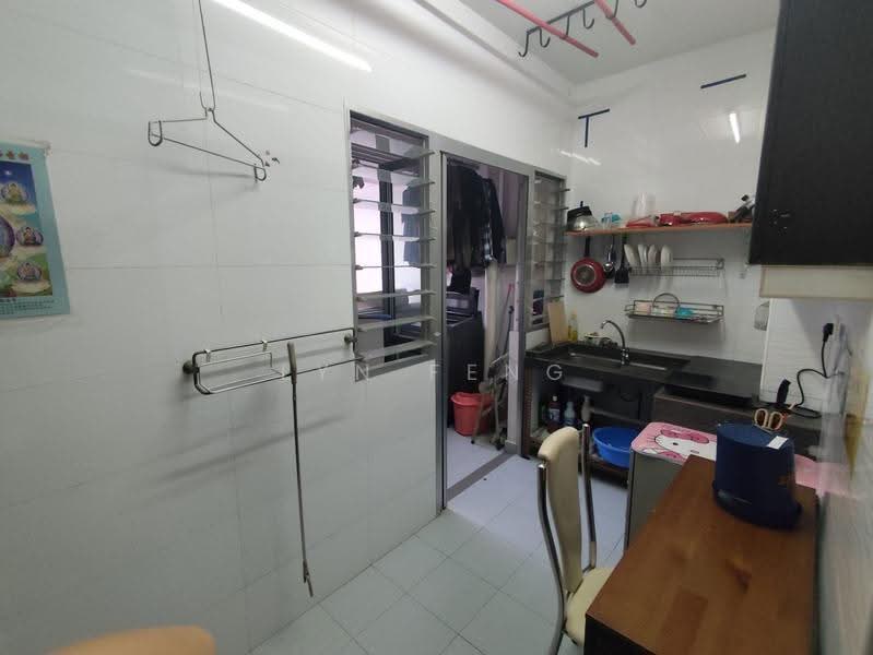 327C Sumang Walk, 327C Sumang Walk, Hougang / Punggol / Sengkang, Room Rental, 732 sqft, HDB Flat For Rent, by Lyn Feng, 500298364 - Kitchen - PropertyGuru.com.sg