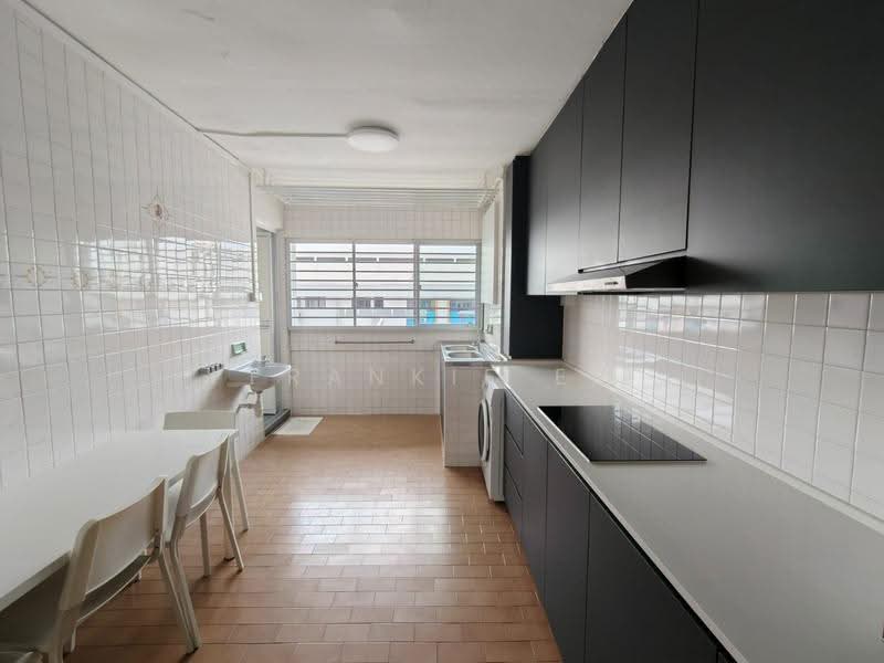 224 Serangoon Avenue 4, 224 Serangoon Avenue 4, Hougang / Punggol / Sengkang, 3 Bedrooms, 980 sqft, HDB Flat For Sale, by Frankie Er, 500298389 - Kitchen - PropertyGuru.com.sg