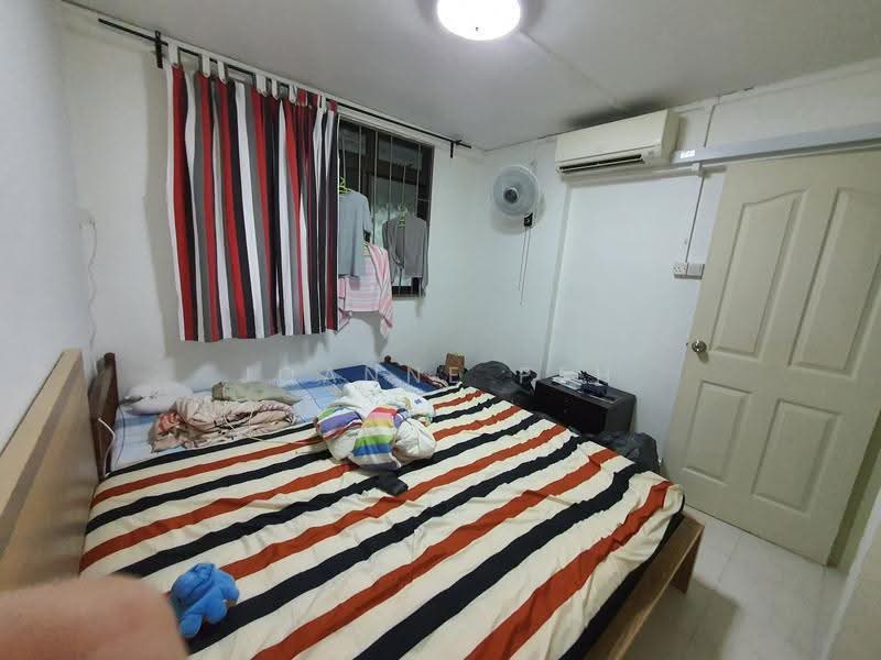 513 Hougang Avenue 10, 513 Hougang Avenue 10, Hougang / Punggol / Sengkang, 3 Bedrooms, 904 sqft, HDB Flat For Rent, by Joanne Peh, 500298432 - Bedroom - PropertyGuru.com.sg