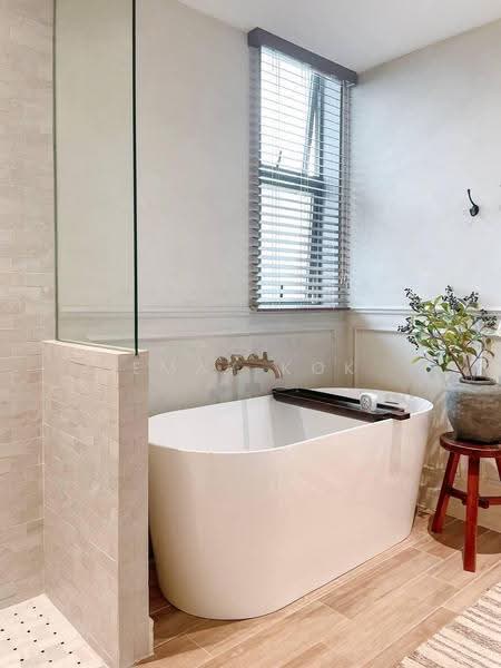 The Waterina, 51 Lorong 40 Geylang, Eunos / Geylang / Paya Lebar, 3 Bedrooms, 1,346 sqft, Apartment For Sale, by Emay Kok, 500298466 - PropertyGuru.com.sg
