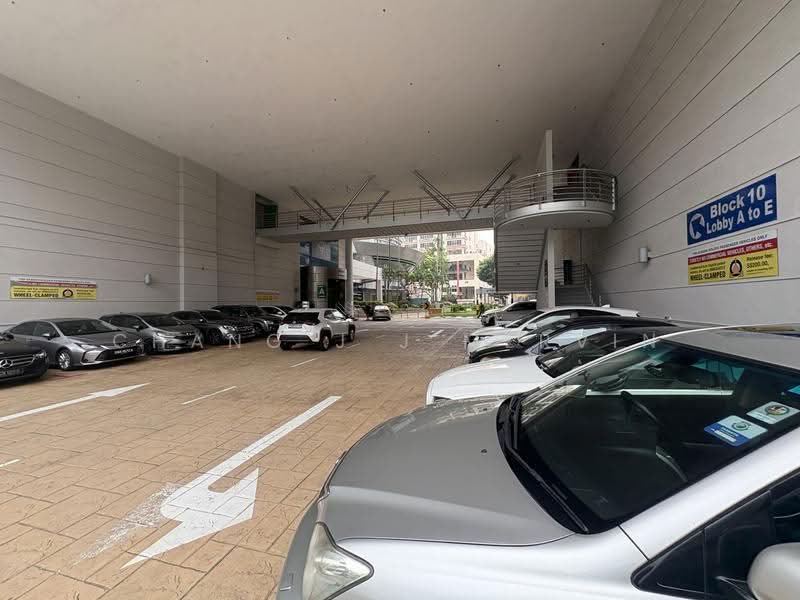 Ubi Techpark, 10 Ubi Crescent, Eunos / Geylang / Paya Lebar, 1,387 sqft, Light Industrial (B1) For Rent, by Chang J J Mervin, 500298474 - Car Park - CommercialGuru.com.sg