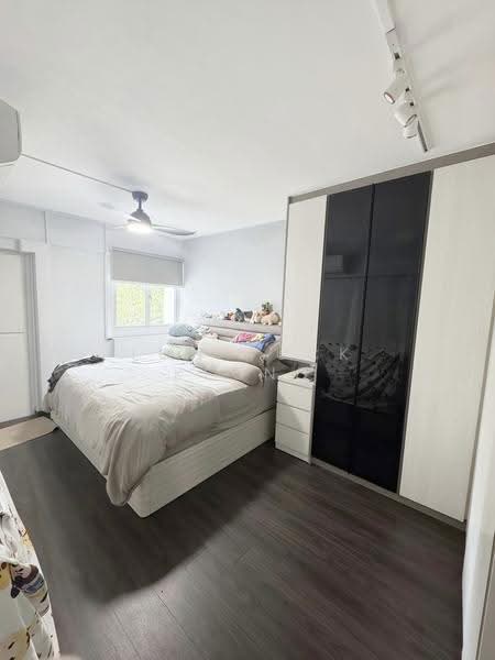 465 Ang Mo Kio Avenue 10, 465 Ang Mo Kio Avenue 10, Ang Mo Kio / Bishan / Thomson, 3 Bedrooms, 990 sqft, HDB Flat For Sale, by Loh Tuck Keong, 500298492 - Bedroom - PropertyGuru.com.sg