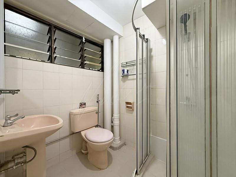 Common Bathroom