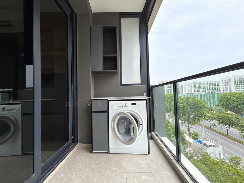 Park Colonial, 8 Woodleigh Lane, Macpherson / Potong Pasir, 1 Bedroom, 463 sqft, Condominium For Sale, by Blven Chan, 500298524 - Balcony - PropertyGuru.com.sg
