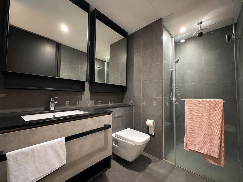 Park Colonial, 8 Woodleigh Lane, Macpherson / Potong Pasir, 1 Bedroom, 463 sqft, Condominium For Sale, by Blven Chan, 500298524 - Bathroom - PropertyGuru.com.sg