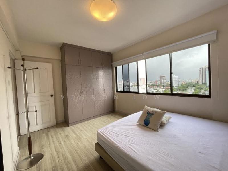 Laguna Park, 5000A Marine Parade Road, East Coast / Marine Parade, 3 Bedrooms, 1,453 sqft, Apartment For Sale, by Vernon Low, 500298577 - PropertyGuru.com.sg
