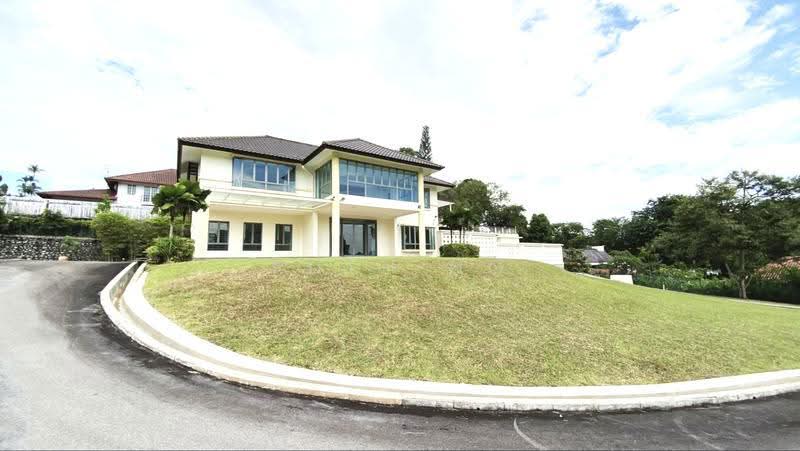 King Albert Park GCB, Tanglin / Holland / Bukit Timah, 4 Bedrooms, 10,225 sqft, Good Class Bungalow For Rent, by Ruth Ng, 500298642 - Exterior - PropertyGuru.com.sg