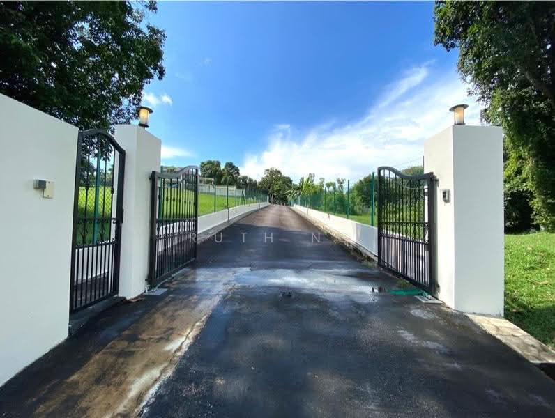 King Albert Park GCB, Tanglin / Holland / Bukit Timah, 4 Bedrooms, 10,225 sqft, Good Class Bungalow For Rent, by Ruth Ng, 500298642 - Exterior - PropertyGuru.com.sg