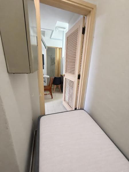 Dawn Ville, 1 Butterworth Lane, East Coast / Marine Parade, Room Rental, 40 sqft, Apartment For Rent, by James Lee, 500298663 - PropertyGuru.com.sg