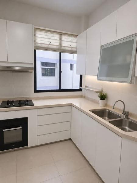 Mandarin Gardens, 1 Siglap Road, East Coast / Marine Parade, 3 Bedrooms, 1,572 sqft, Condominium For Sale, by Bryan Neo, 500298673 - Kitchen - PropertyGuru.com.sg