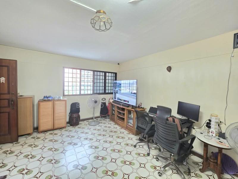 93 Bedok North Avenue 4, 93 Bedok North Avenue 4, Bedok / Upper East Coast, 3 Bedrooms, 990 sqft, HDB Flat For Sale, by Benjamin Tan Boo Tian, 500298678 - Study - PropertyGuru.com.sg