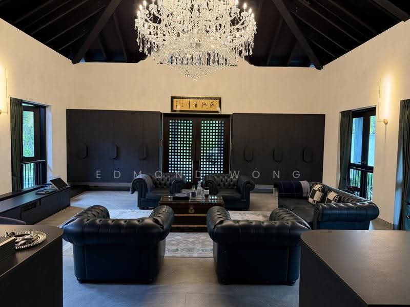 Prestigious Yarwood GCB, Clementi Park / Upper Bukit Timah, 5 Bedrooms, 10,430 sqft, Good Class Bungalow For Sale, by Edmond Wong, 500298679 - Living Room - PropertyGuru.com.sg