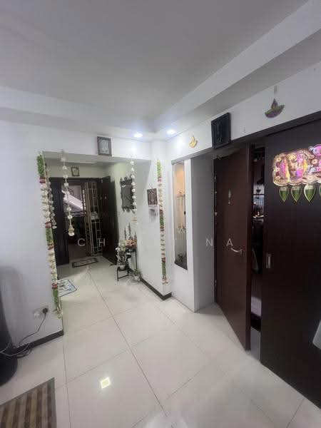 267B Compassvale Link, 267B Compassvale Link, Hougang / Punggol / Sengkang, 3 Bedrooms, 1,184 sqft, HDB Flat For Sale, by Liew Christina, 500298690 - Entrance - PropertyGuru.com.sg