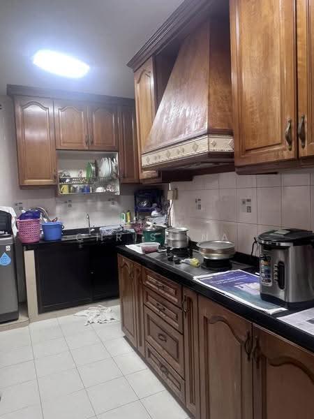 267B Compassvale Link, 267B Compassvale Link, Hougang / Punggol / Sengkang, 3 Bedrooms, 1,184 sqft, HDB Flat For Sale, by Liew Christina, 500298690 - Kitchen - PropertyGuru.com.sg