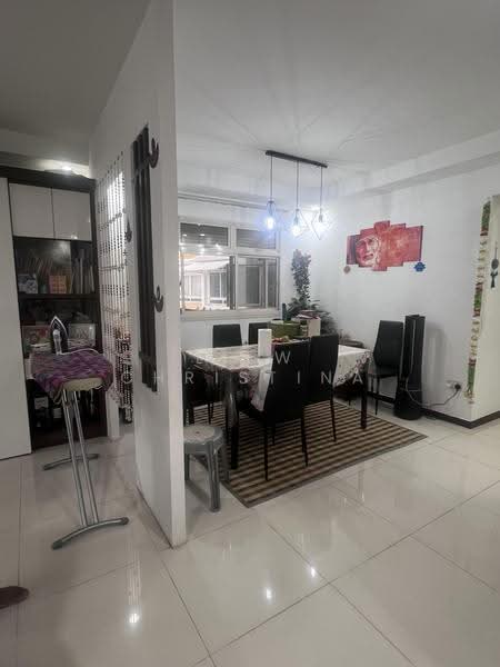 267B Compassvale Link, 267B Compassvale Link, Hougang / Punggol / Sengkang, 3 Bedrooms, 1,184 sqft, HDB Flat For Sale, by Liew Christina, 500298690 - Dining Room - PropertyGuru.com.sg