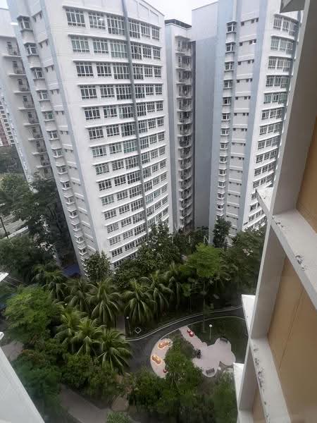 267B Compassvale Link, 267B Compassvale Link, Hougang / Punggol / Sengkang, 3 Bedrooms, 1,184 sqft, HDB Flat For Sale, by Liew Christina, 500298690 - Exterior - PropertyGuru.com.sg