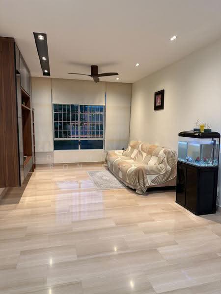 Woodgrove Condo, 6 Woodgrove Drive, Admiralty / Woodlands, 3 Bedrooms, 1,184 sqft, Condominium For Rent, by Dennis Lam Bon Chong, 500298728 - Living Room - PropertyGuru.com.sg