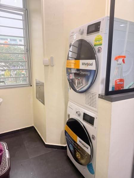 Woodgrove Condo, 6 Woodgrove Drive, Admiralty / Woodlands, 3 Bedrooms, 1,184 sqft, Condominium For Rent, by Dennis Lam Bon Chong, 500298728 - PropertyGuru.com.sg