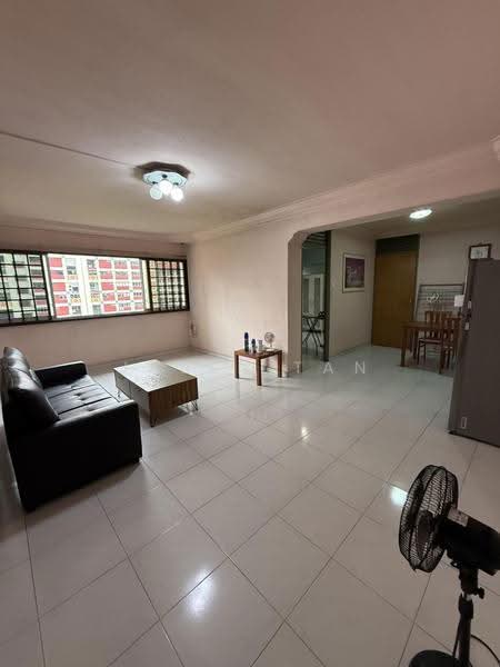 206 Bishan Street 23, 206 Bishan Street 23, Ang Mo Kio / Bishan / Thomson, 3 Bedrooms, 1,152 sqft, HDB Flat For Rent, by Jasen Tan, 500298741 - Living Room - PropertyGuru.com.sg