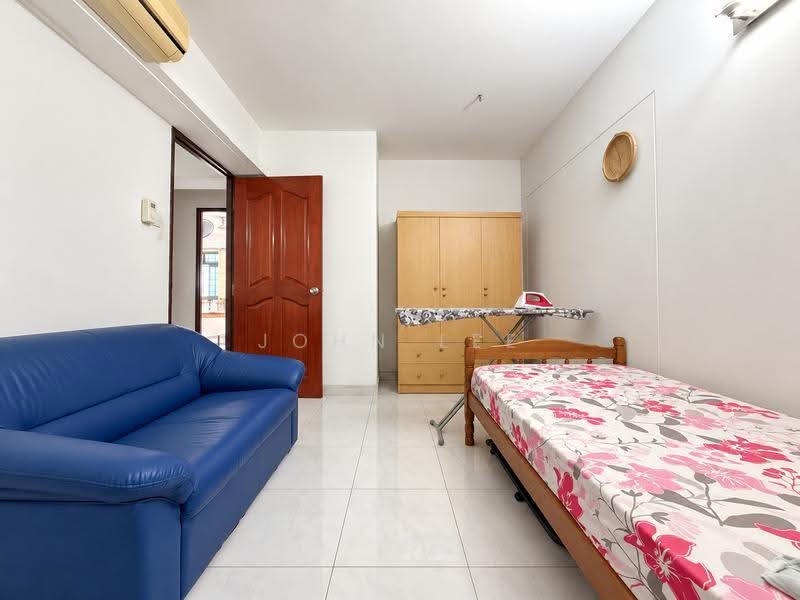 688B Choa Chu Kang Drive, 688B Choa Chu Kang Drive, Dairy Farm / Bukit Panjang / Choa Chu Kang, 3 Bedrooms, 969 sqft, HDB Flat For Sale, by John Lee, 500298764 - Living Room - PropertyGuru.com.sg