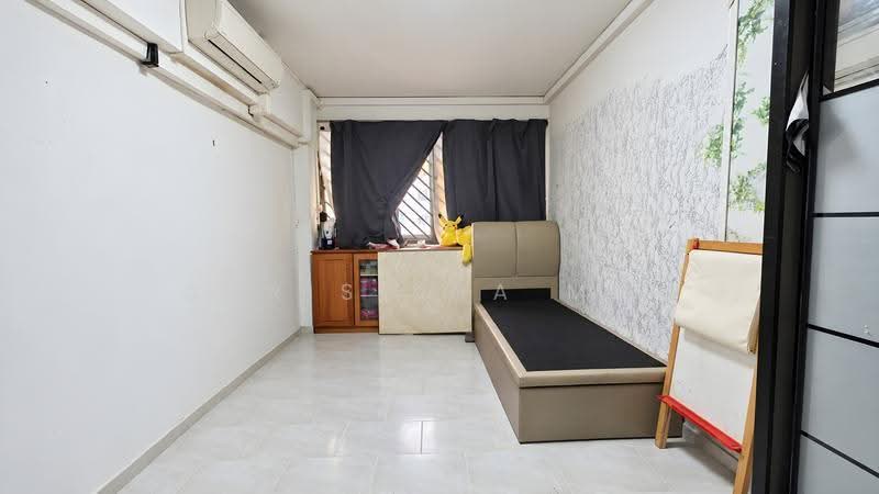 402 Fajar Road, 402 Fajar Road, Dairy Farm / Bukit Panjang / Choa Chu Kang, 3 Bedrooms, 1,119 sqft, HDB Flat For Sale, by Christina May, 500298770 - Bedroom - PropertyGuru.com.sg