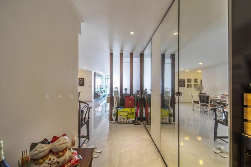 181 Edgefield Plains, 181 Edgefield Plains, Hougang / Punggol / Sengkang, 4 Bedrooms, 1,377 sqft, HDB Flat For Sale, by Aaron Wan 温伟雄, 500298789 - Corridor - PropertyGuru.com.sg