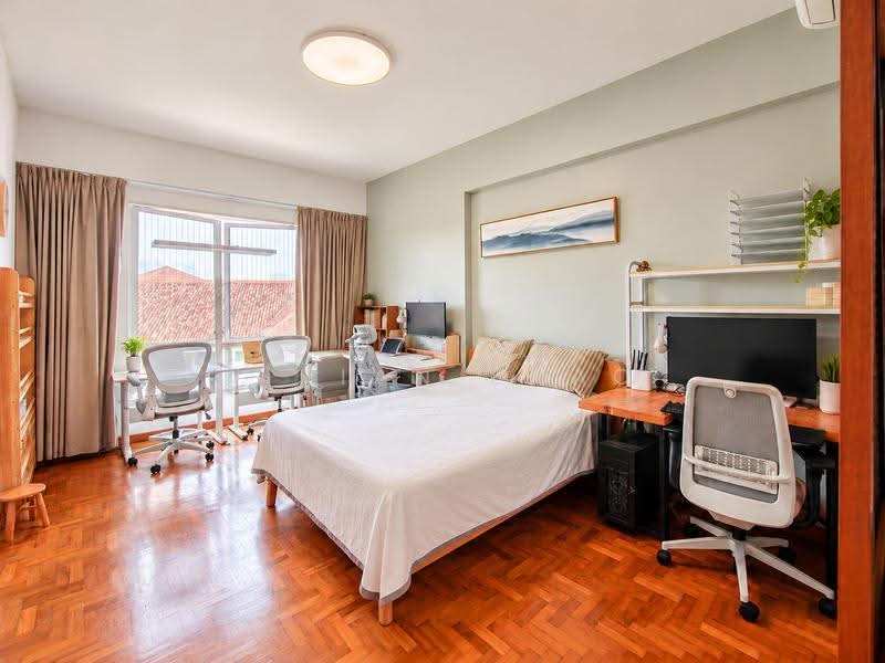 Duchess Crest, 84 Duchess Avenue, Tanglin / Holland / Bukit Timah, 4 Bedrooms, 1,744 sqft, Condominium For Sale, by Vivian Zhao, 500298807 - Bedroom - PropertyGuru.com.sg