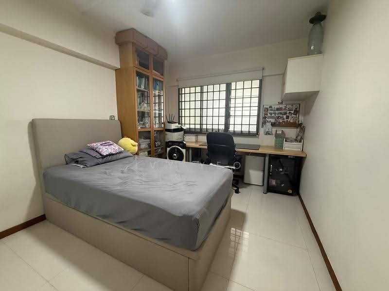221 Ang Mo Kio Avenue 1, 221 Ang Mo Kio Avenue 1, Ang Mo Kio / Bishan / Thomson, 3 Bedrooms, 1,098 sqft, HDB Flat For Sale, by Ivy Yeo, 500298815 - Bedroom - PropertyGuru.com.sg
