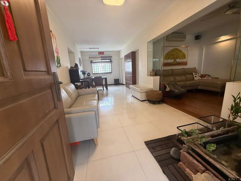 221 Ang Mo Kio Avenue 1, 221 Ang Mo Kio Avenue 1, Ang Mo Kio / Bishan / Thomson, 3 Bedrooms, 1,098 sqft, HDB Flat For Sale, by Ivy Yeo, 500298815 - Living Room - PropertyGuru.com.sg