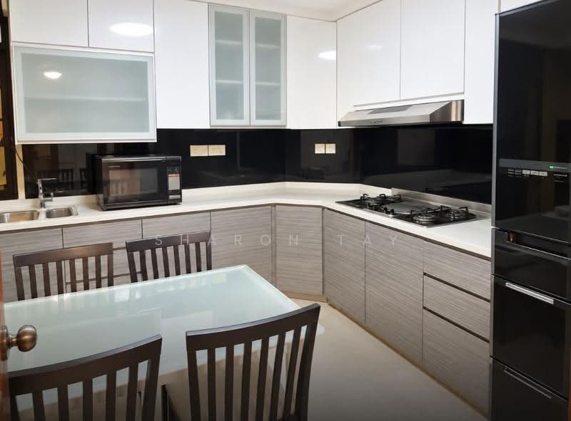 6Beds 3Bath Next to mrt!, Eunos / Geylang / Paya Lebar, 6 Bedrooms, 1,528 sqft, Condominium For Sale, by Sharon Tay, 500298828 - Kitchen - PropertyGuru.com.sg