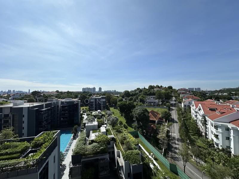 RARE Top Floor. UNBLOCKED GCB Views. $150k Designer Reno, Tanglin / Holland / Bukit Timah, 2 Bedrooms, 721 sqft, Apartment For Sale, by Jaeson Lin 林暉盛, 500298842 - Exterior - PropertyGuru.com.sg