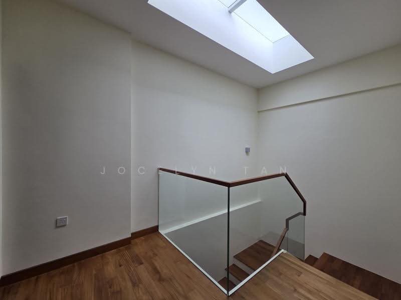 Brand New Terrace / Opera Estate / TOP Obtained !, Swan Lake Ave/ Metropole Dr/ Norma Terr / Rienzi St, East Coast / Marine Parade, 5 Bedrooms, 4,200 sqft, Terraced House For Sale, by Jocelyn Tan, 500298849 - Interior - PropertyGuru.com.sg