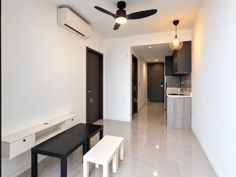 Riverfront Residences, 45 Hougang Avenue 7, Hougang / Punggol / Sengkang, 1 Bedroom, 463 sqft, Condominium For Rent, by VK Wong, 500298853 - Living Room - PropertyGuru.com.sg