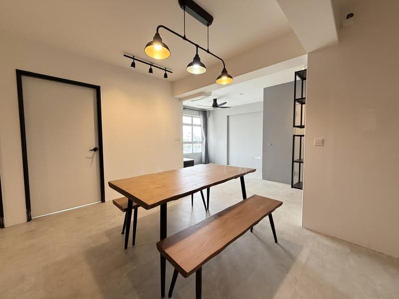 152A Bedok South Road, 152A Bedok South Road, Bedok / Upper East Coast, 3 Bedrooms, 1,001 sqft, HDB Flat For Sale, by Jax Lim, 500298862 - Dining Area - PropertyGuru.com.sg