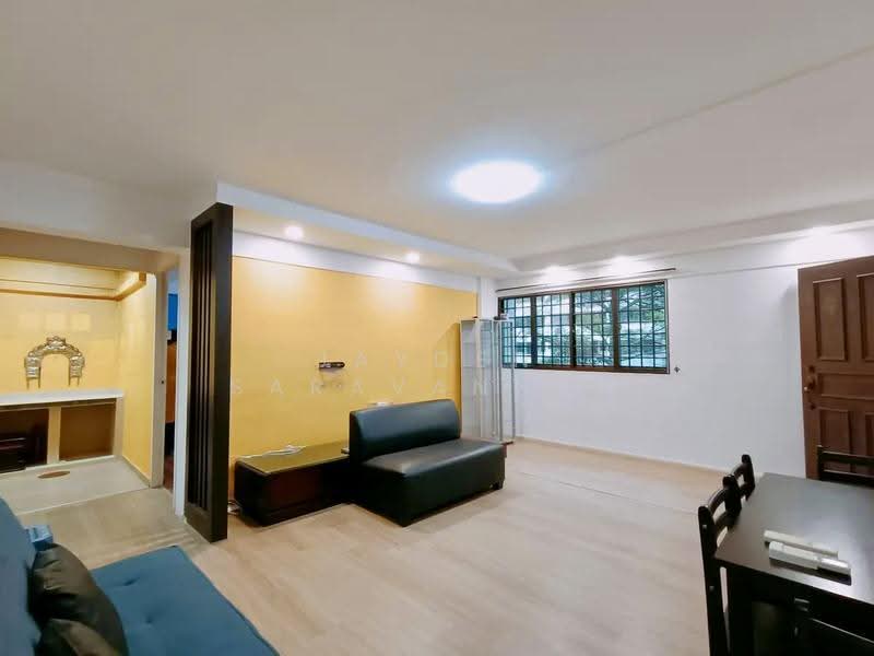 436 Ang Mo Kio Avenue 10, 436 Ang Mo Kio Avenue 10, Ang Mo Kio / Bishan / Thomson, 2 Bedrooms, 990 sqft, HDB Flat For Rent, by Jayden Saravannan, 500298866 - Living Room - PropertyGuru.com.sg
