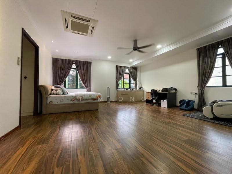 Gerald Mugliston Estate, Mugliston Gradens, Seletar / Yio Chu Kang, 5 Bedrooms, 5,200 sqft, Detached House For Rent, by Tim Ong, 500298926 - PropertyGuru.com.sg