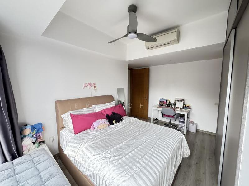 Coco Palms, 27 Pasir Ris Grove, Pasir Ris / Tampines, 2 Bedrooms, 753 sqft, Condominium For Sale, by Eric Chey, 500298931 - Bedroom - PropertyGuru.com.sg