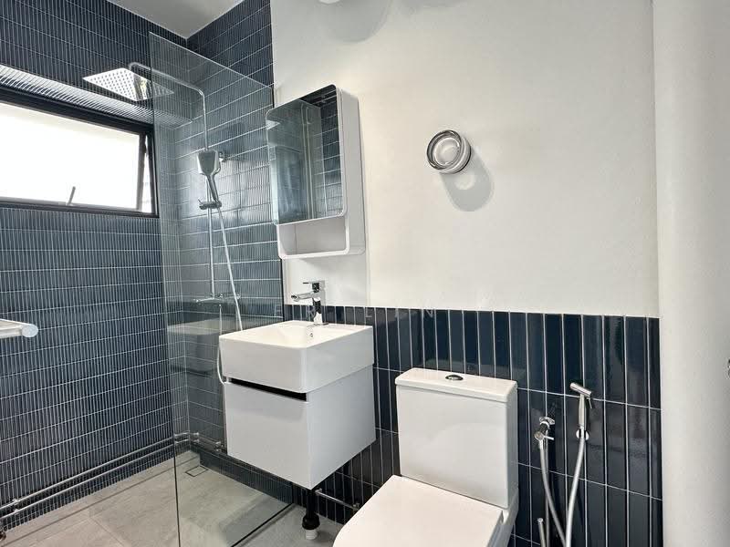 520 Pasir Ris Street 52, 520 Pasir Ris Street 52, Pasir Ris / Tampines, Room Rental, 200 sqft, HDB Flat For Rent, by Er Lin, 500298932 - Bathroom - PropertyGuru.com.sg