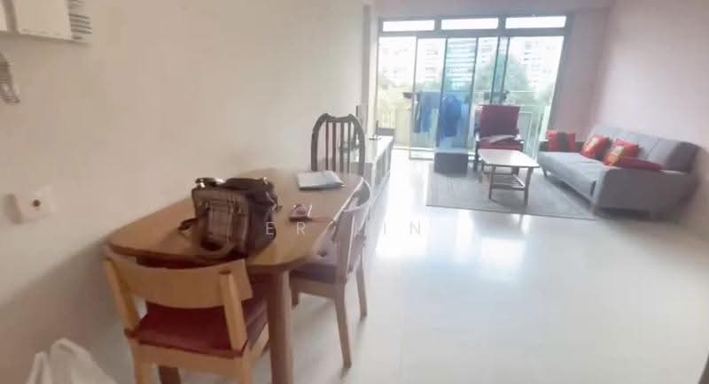 Starville, 68 Lengkong Tiga, Eunos / Geylang / Paya Lebar, 3 Bedrooms, 1,216 sqft, Condominium For Sale, by Er Lin, 500298936 - Living Room - PropertyGuru.com.sg