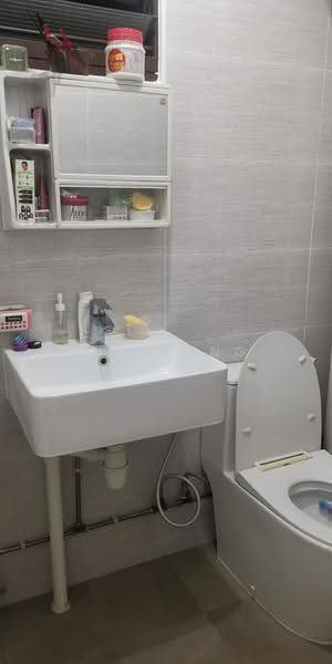 142 Bishan Street 12, 142 Bishan Street 12, Ang Mo Kio / Bishan / Thomson, 3 Bedrooms, 904 sqft, HDB Flat For Sale, by Lynn Png, 500298951 - PropertyGuru.com.sg