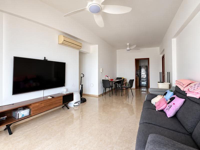 Evergreen Park, 31 Hougang Avenue 7, Hougang / Punggol / Sengkang, Room Rental, 80 sqft, Condominium For Rent, by Jason Ng, 500298966 - Living Room - PropertyGuru.com.sg