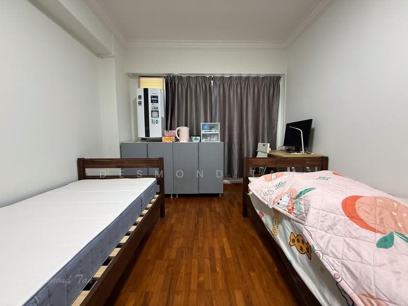 393 Tampines Avenue 7, 393 Tampines Avenue 7, Pasir Ris / Tampines, Room Rental, 120 sqft, HDB Flat For Rent, by Desmond Tan, 500298972 - Bedroom - PropertyGuru.com.sg